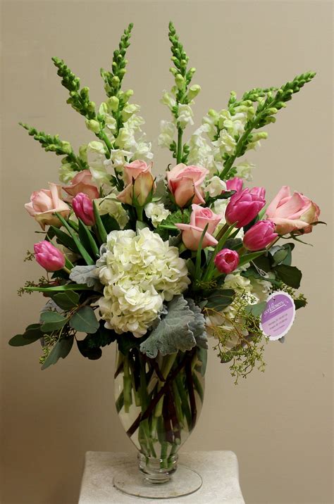 Flower Arrangements: Send Flowers Online .